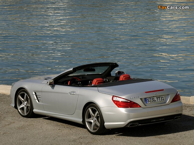Pictures of Mercedes-Benz SL 500 AMG Sports Package Edition 1 (R231) 2012 (640 x 480)