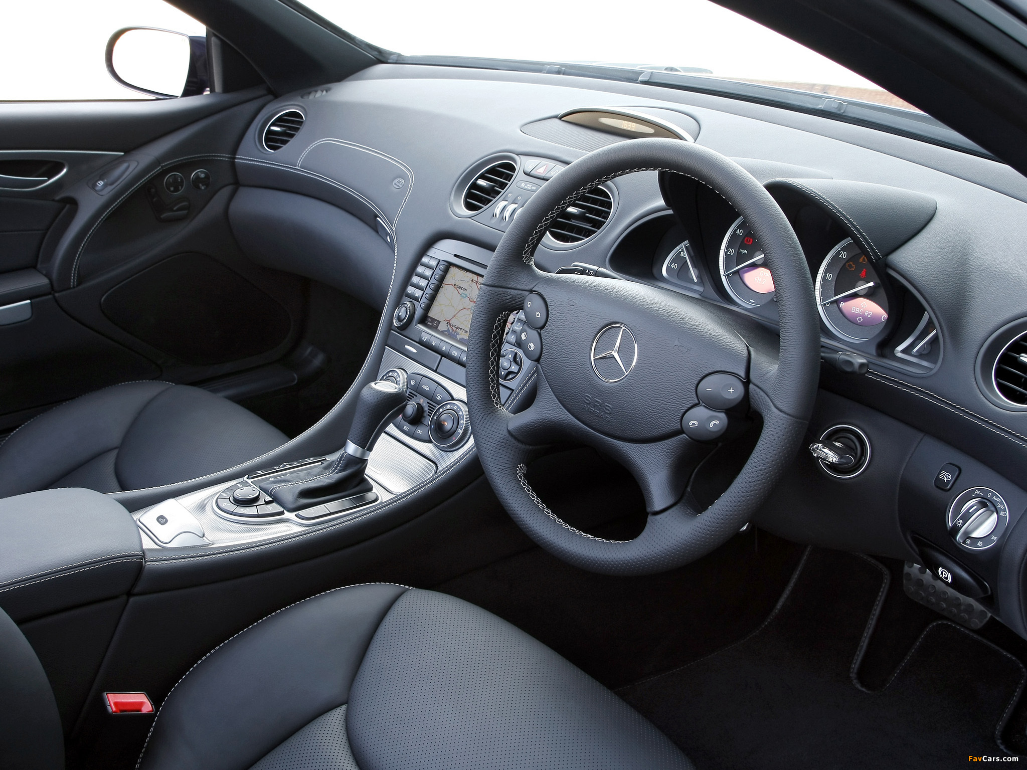 Mercedes-Benz SL 500 Sports Package UK-spec (R230) 2005–08 wallpapers (2048 x 1536)