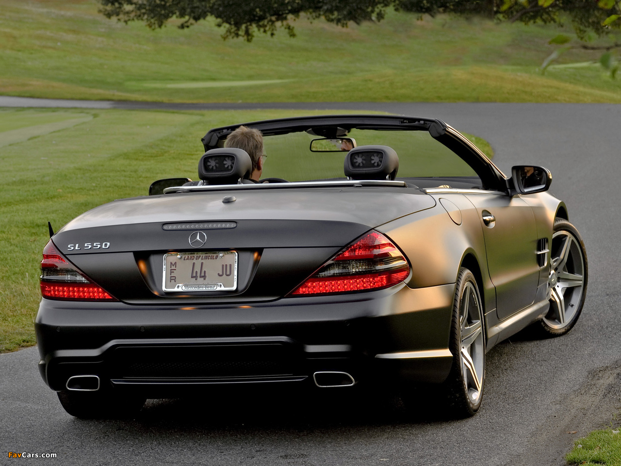 Mercedes-Benz SL 550 Night Edition (R230) 2010 wallpapers (1280 x 960)