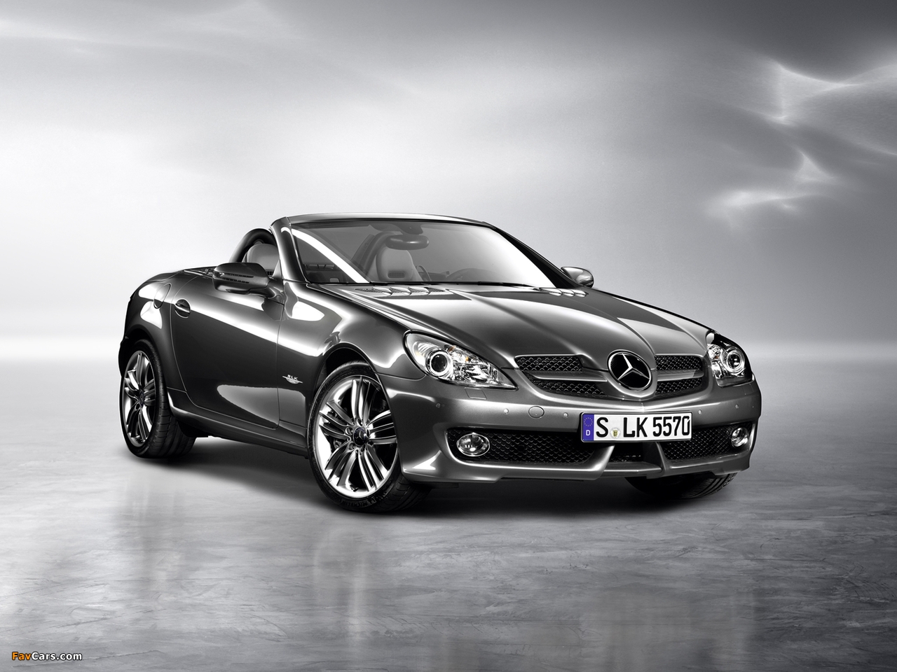 Pictures of Mercedes-Benz SLK Grand Edition (R171) 2010 (1280 x 960)