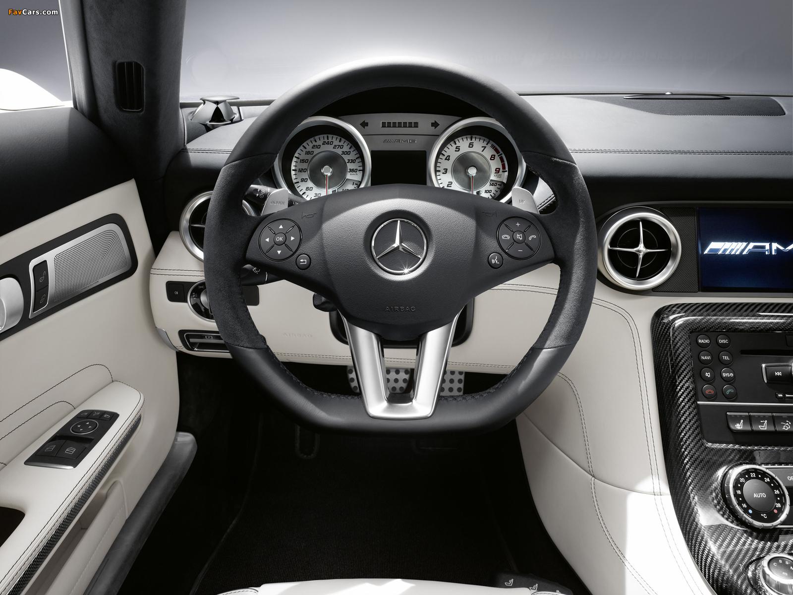 Images of Mercedes-Benz SLS 63 AMG Roadster (R197) 2011 (1600 x 1200)