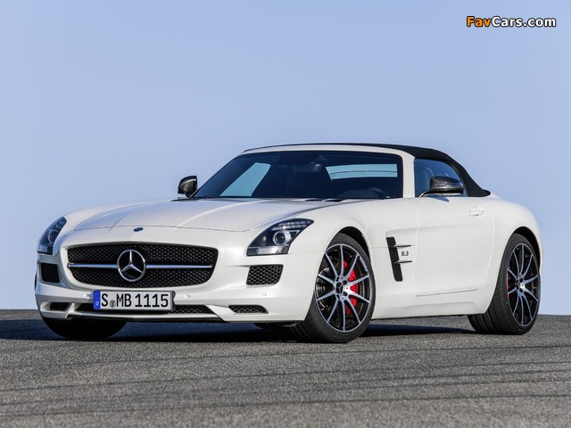 Pictures of Mercedes-Benz SLS 63 AMG GT Roadster (R197) 2012 (640 x 480)