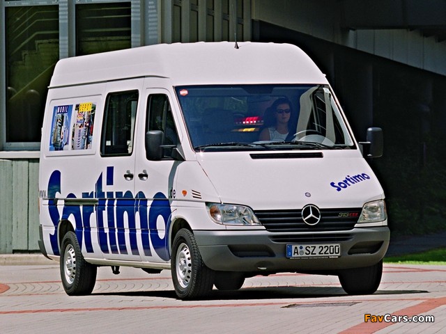 Mercedes-Benz Sprinter Van 2000–06 images (640 x 480)