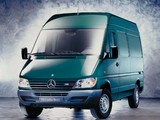 Mercedes-Benz Sprinter Van 2000–06 wallpapers