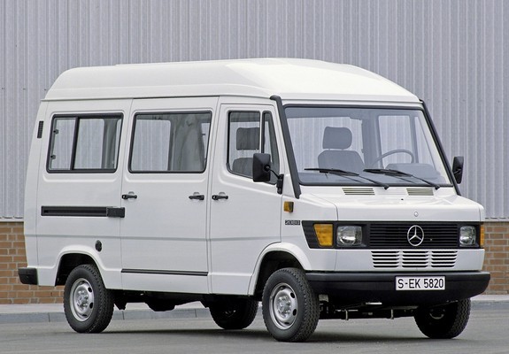 Images of Mercedes-Benz T1 208D 1989–95