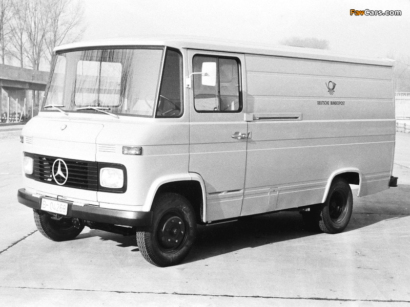 Mercedes-Benz 406D Van 1967–86 images (800 x 600)