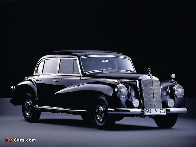 Mercedes-Benz 300 Limousine (W186) 1951–57 photos (640 x 480)