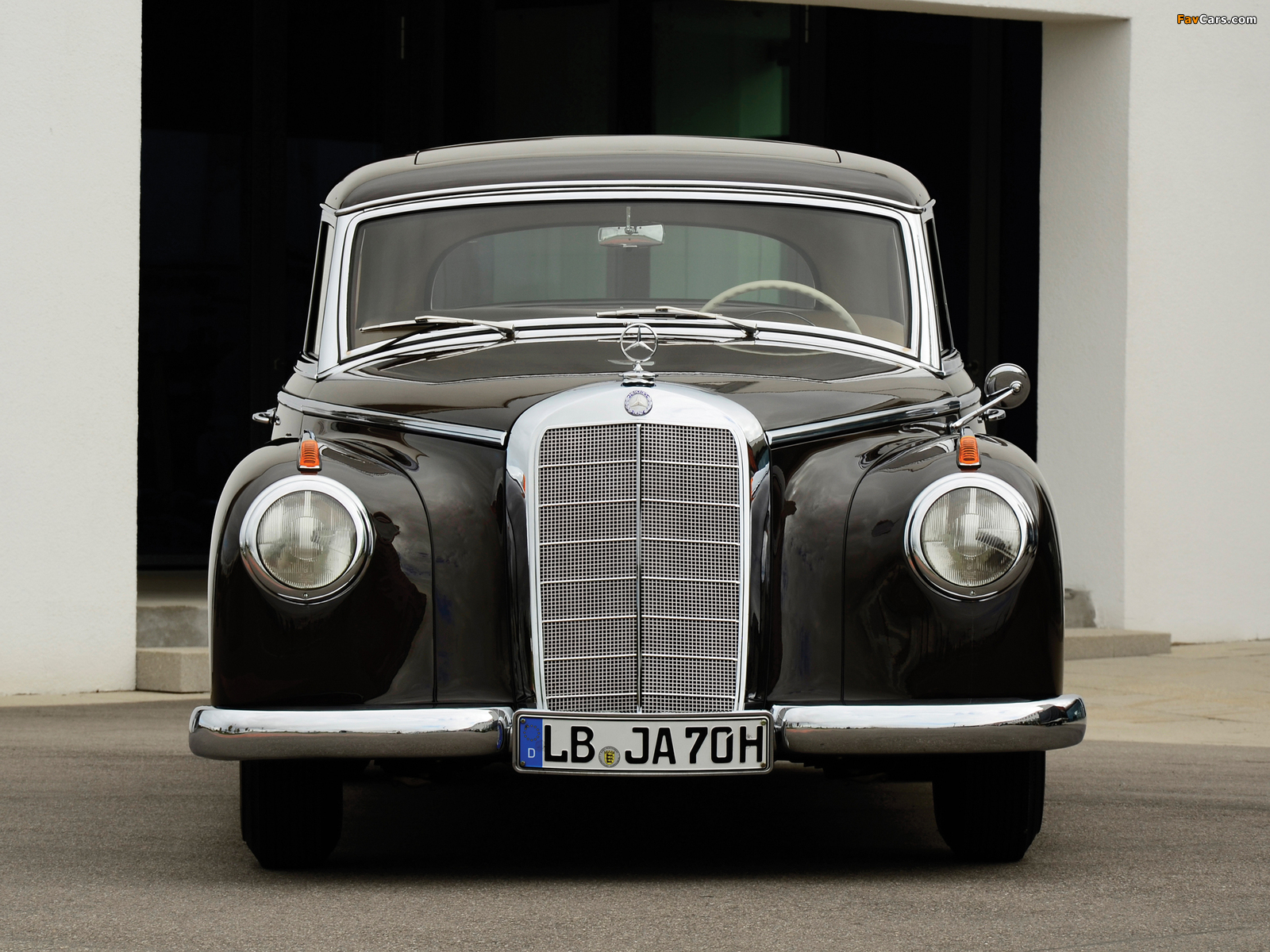 Mercedes 1951. Mercedes-Benz 300 (w186). Mercedes-Benz w189. Mercedes-Benz w186 (300) 1951. Mercedes-Benz 300 Limousine (w186).