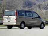 Images of Mercedes-Benz Vito Shuttle (W639) 2011