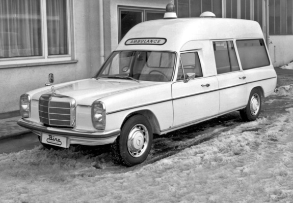 Binz Mercedes-Benz 230 Ambulance (W114) pictures