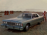 Photos of Mercury Monterey Custom Pillared Hardtop Sedan 1973