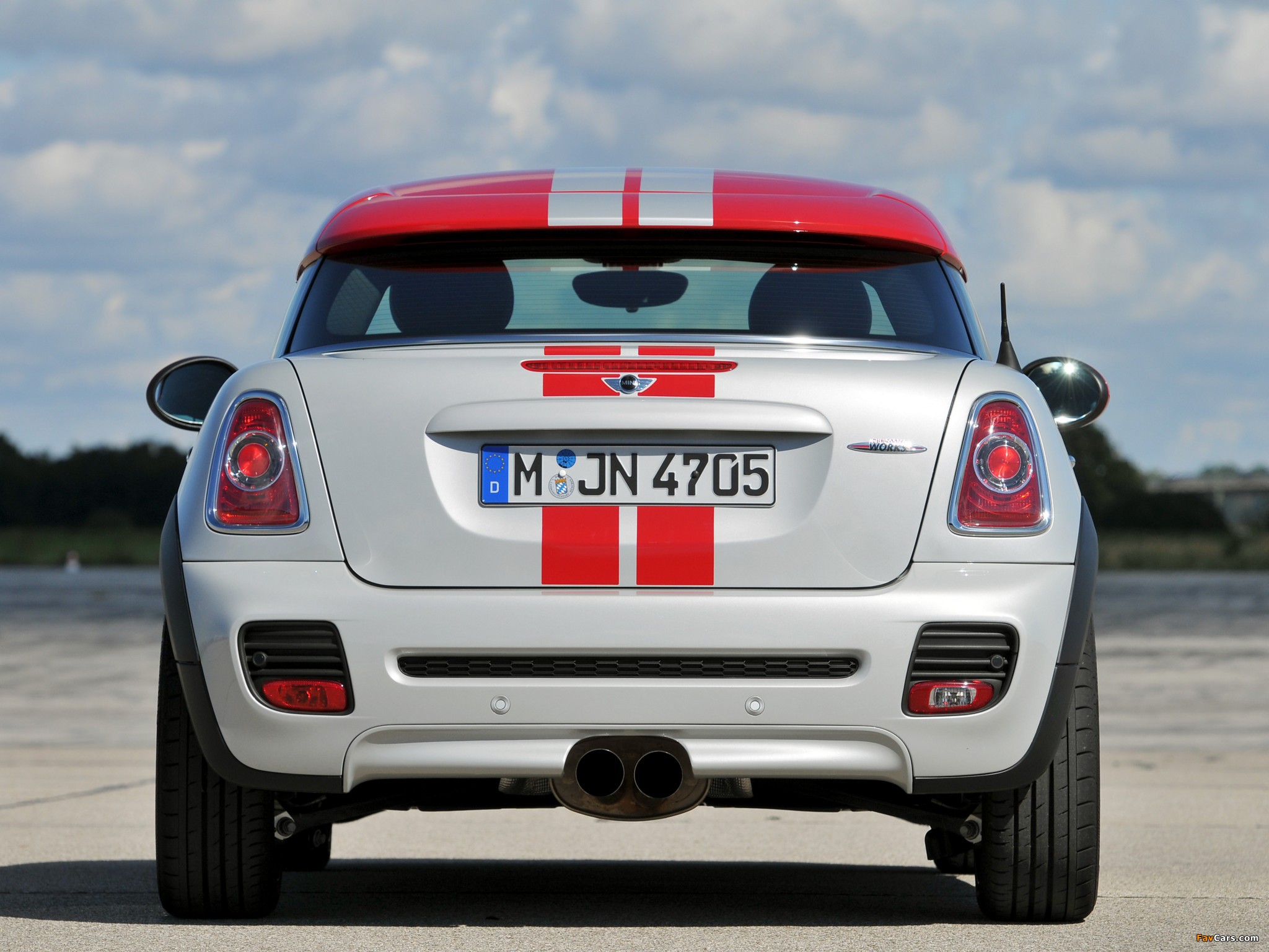 Images of MINI John Cooper Works Coupe (R58) 2011 (2048 x 1536)