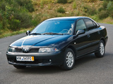 Images of Mitsubishi Carisma 5-door 1999–2004