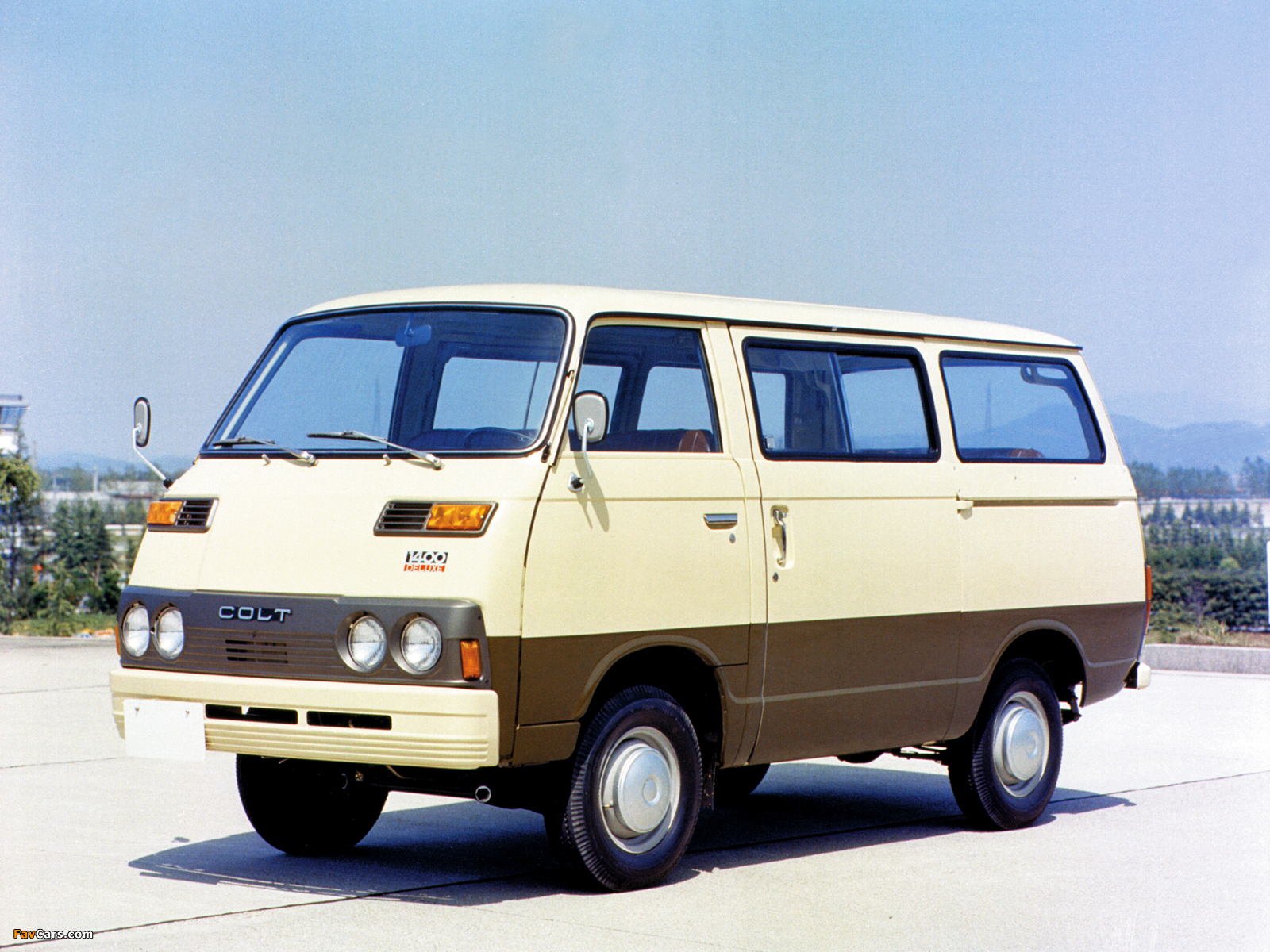 Mitsubishi Colt T120 Coach 1974–79 wallpapers (1600 x 1200)