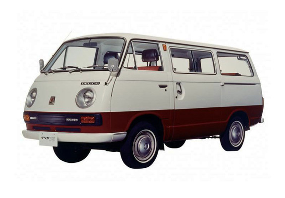 Mitsubishi Delica Coach 1969–74 wallpapers
