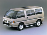 Mitsubishi Delica Star Wagon 4WD 1986–90 photos