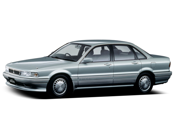 Images of Mitsubishi Eterna SAVA (E30) 1989–92