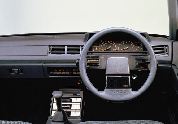 Images of Mitsubishi Galant 2000 GSR-X Turbo (V) 1983–85