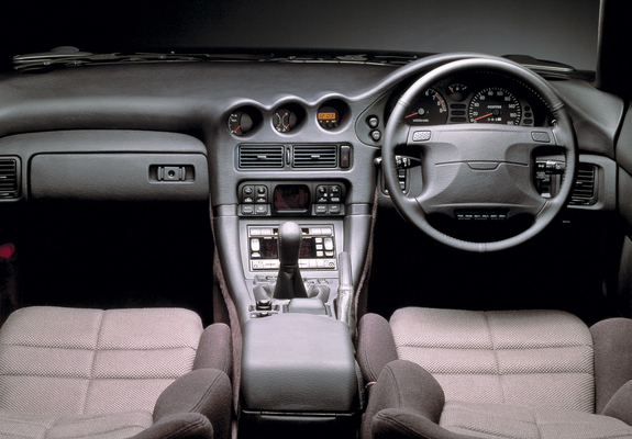 Mitsubishi GTO 1990–93 pictures