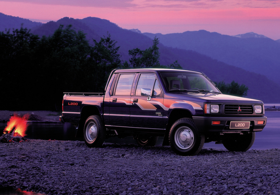 Mitsubishi L200 Double Cab 4WD 1986–96 photos