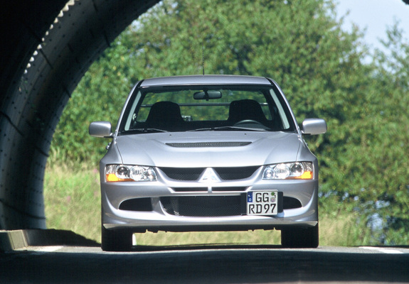 Mitsubishi Lancer Evolution VIII 2003–05 pictures