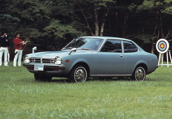 Mitsubishi Lancer Coupe 1973–76 pictures