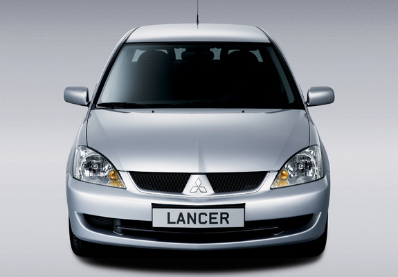 Mitsubishi Lancer 2005–10 pictures