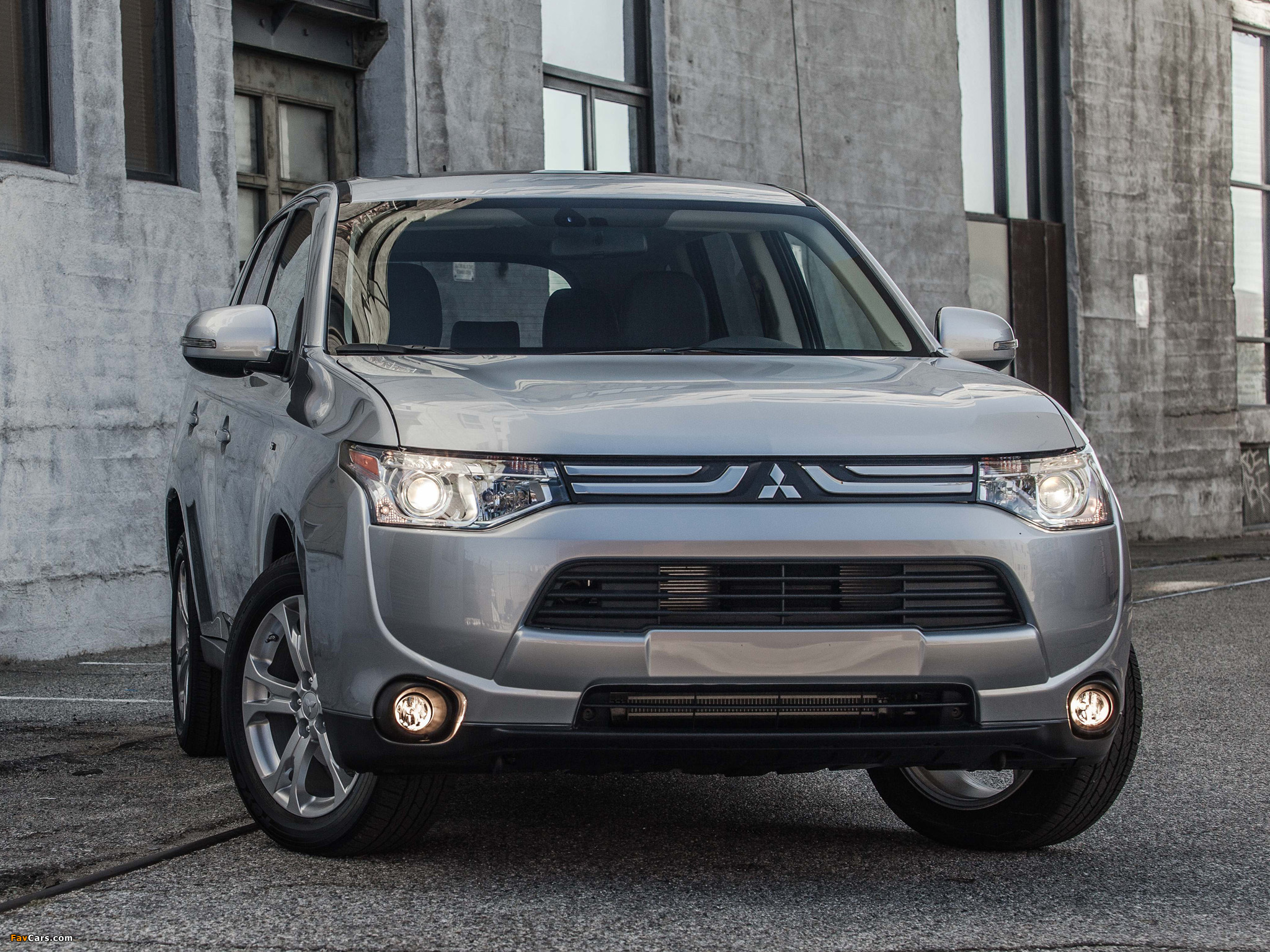 Pictures of Mitsubishi Outlander US-spec 2013 (2048 x 1536)