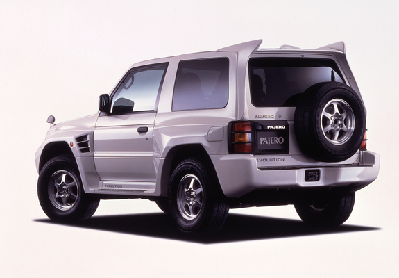 Mitsubishi Pajero Evolution (V55W) 1997–99 images
