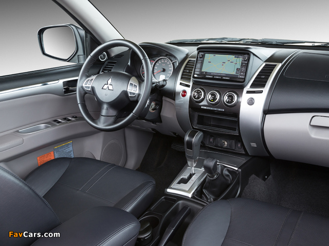 Mitsubishi Pajero Sport 2013 images (640 x 480)