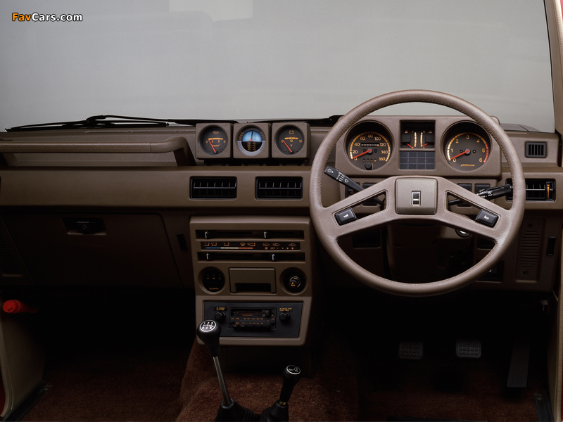 Images of Mitsubishi Pajero Wagon (I) 1983–91 (800 x 600)