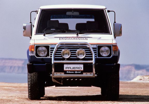 Pictures of Mitsubishi Pajero Rothmans Special (I) 1987