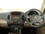 Images of Mitsubishi Shogun 5-door 2011