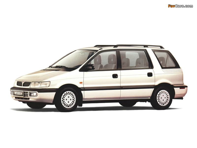 Mitsubishi Space Wagon 1994–97 pictures (800 x 600)