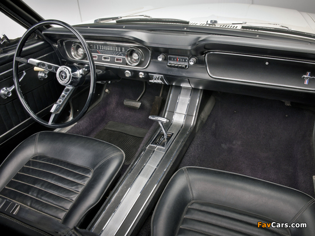 Mustang Convertible 1965 images (640 x 480)