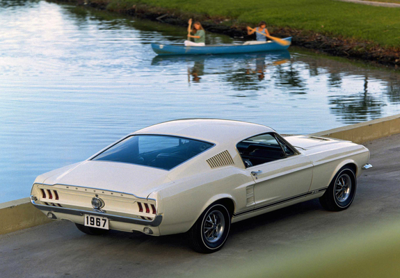 Mustang GT Fastback 1967 photos