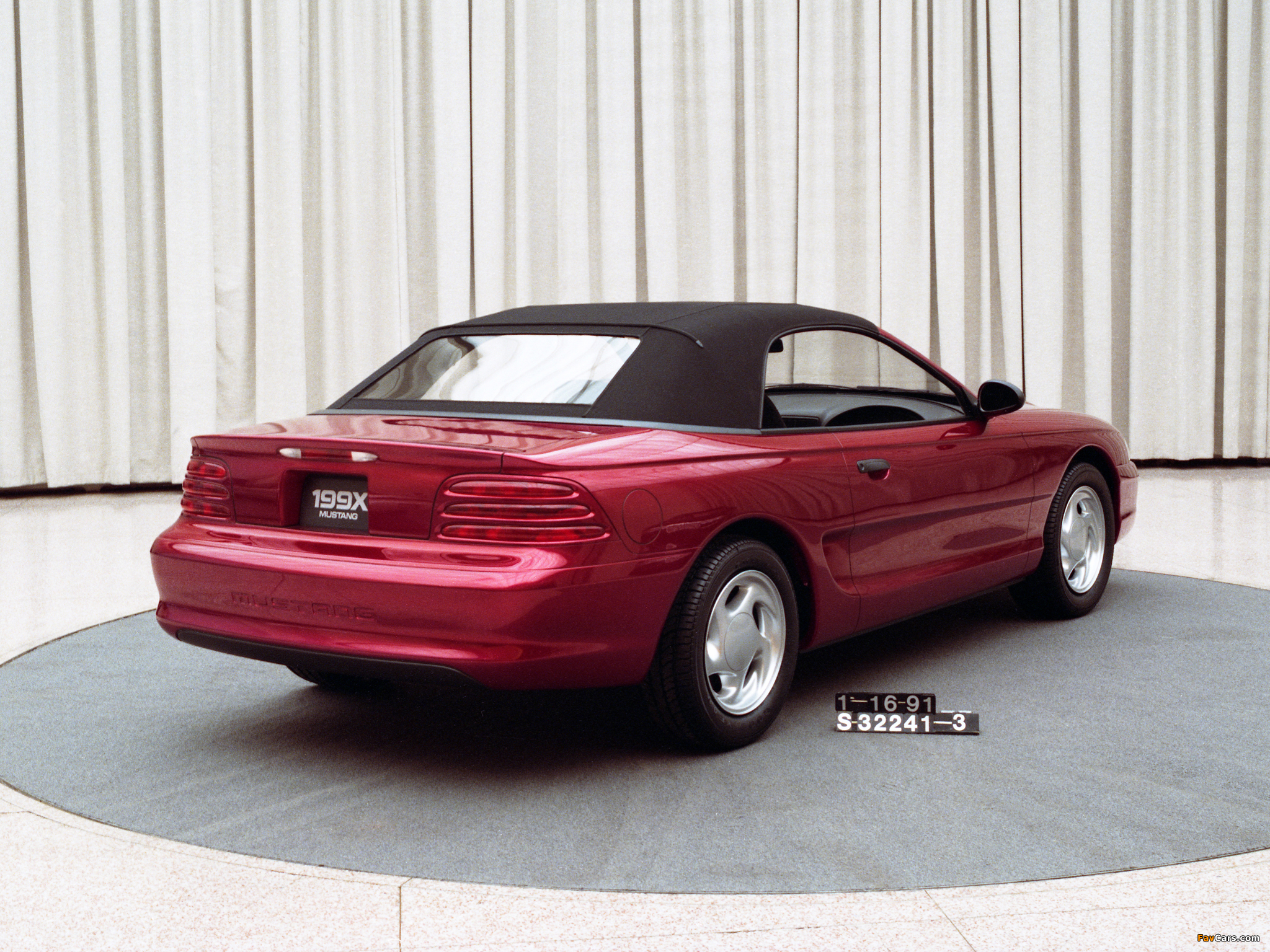 Mustang Convertible Prototype 1991 wallpapers (2048 x 1536)