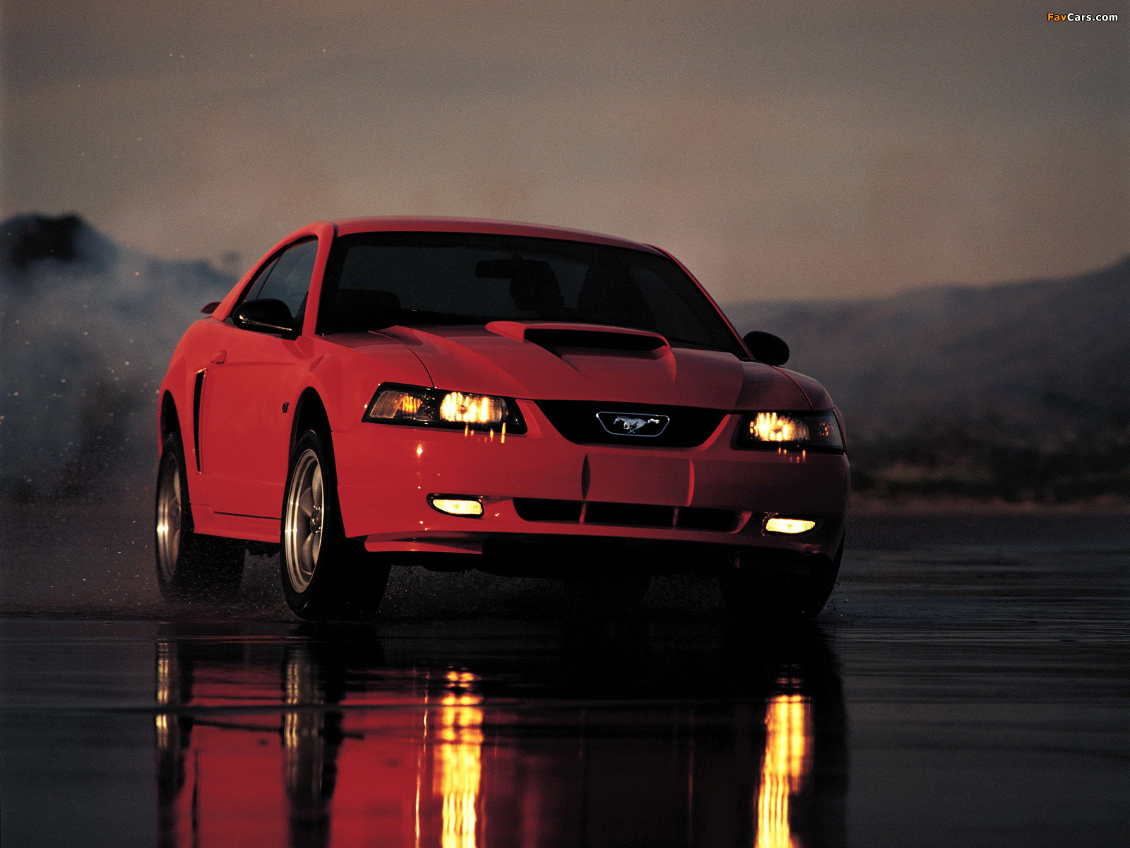 Mustang GT Coupe 1998–2004 pictures (1600 x 1200)