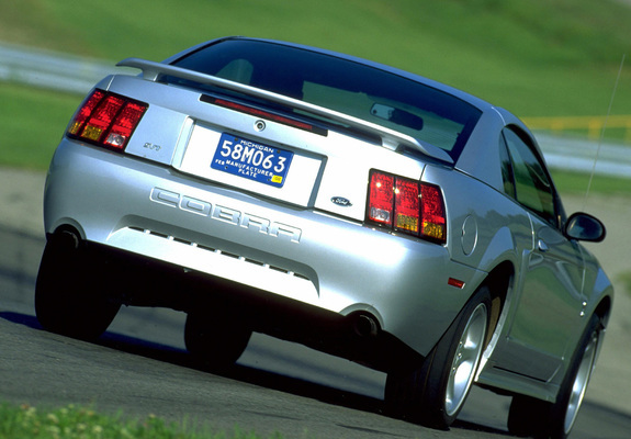 Photos of Mustang SVT Cobra Coupe 1999–2002