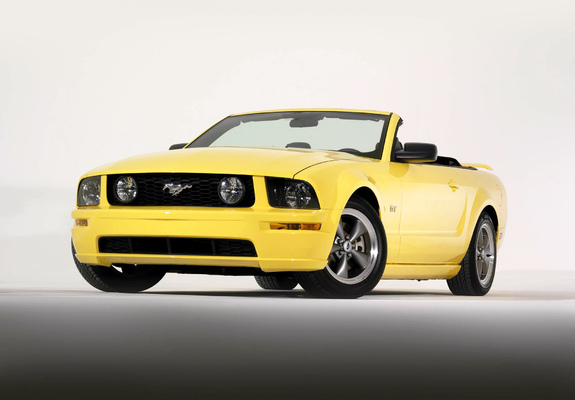 ford mustang gt convertible #10