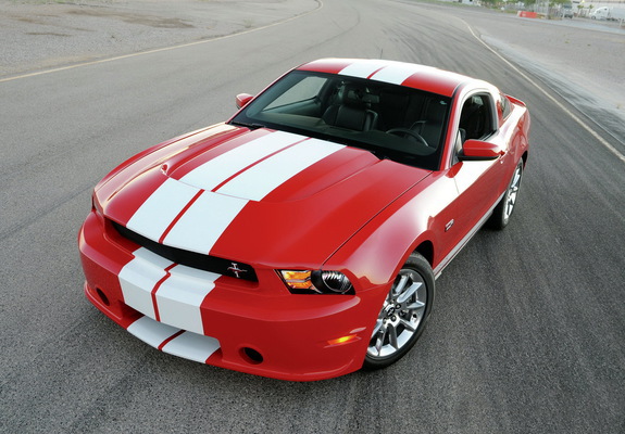 Shelby GTS 2011 images