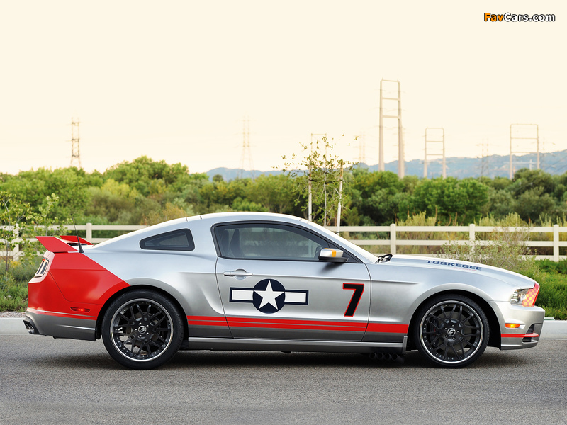 Mustang GT Red Tails 2012 photos (800 x 600)