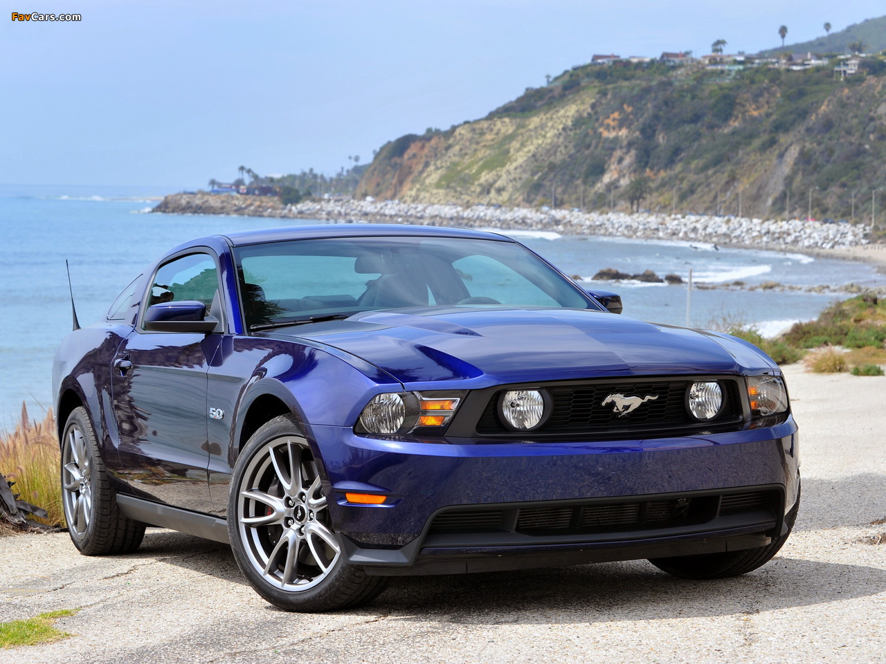 Pictures of Mustang 5.0 GT 2010–12 (1280 x 960)