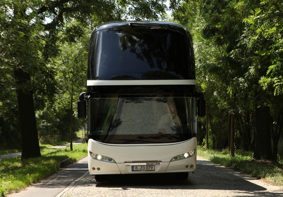 Pictures of Neoplan Skyliner 2010