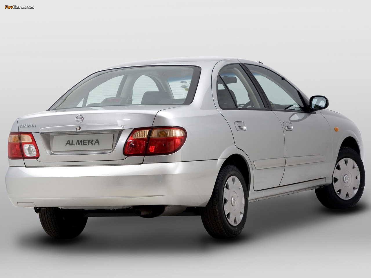 Images of Nissan Almera Sedan ZA-spec (N16) 2003–06 (1280 x 960)