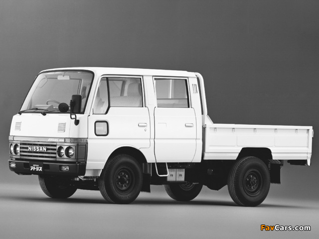Photos of Nissan Atlas Double Cab (H40) 1981–91 (640 x 480)