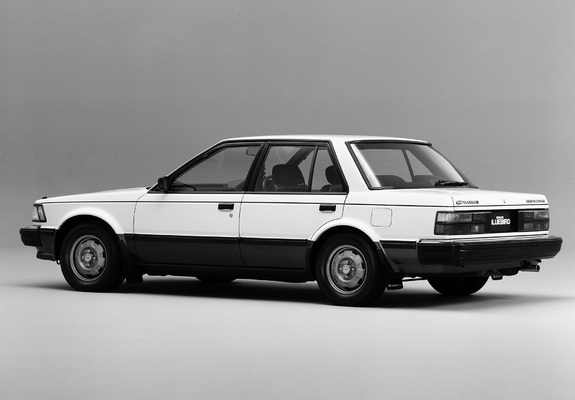 Nissan Bluebird SSS Sedan (U11) 1983–85 images
