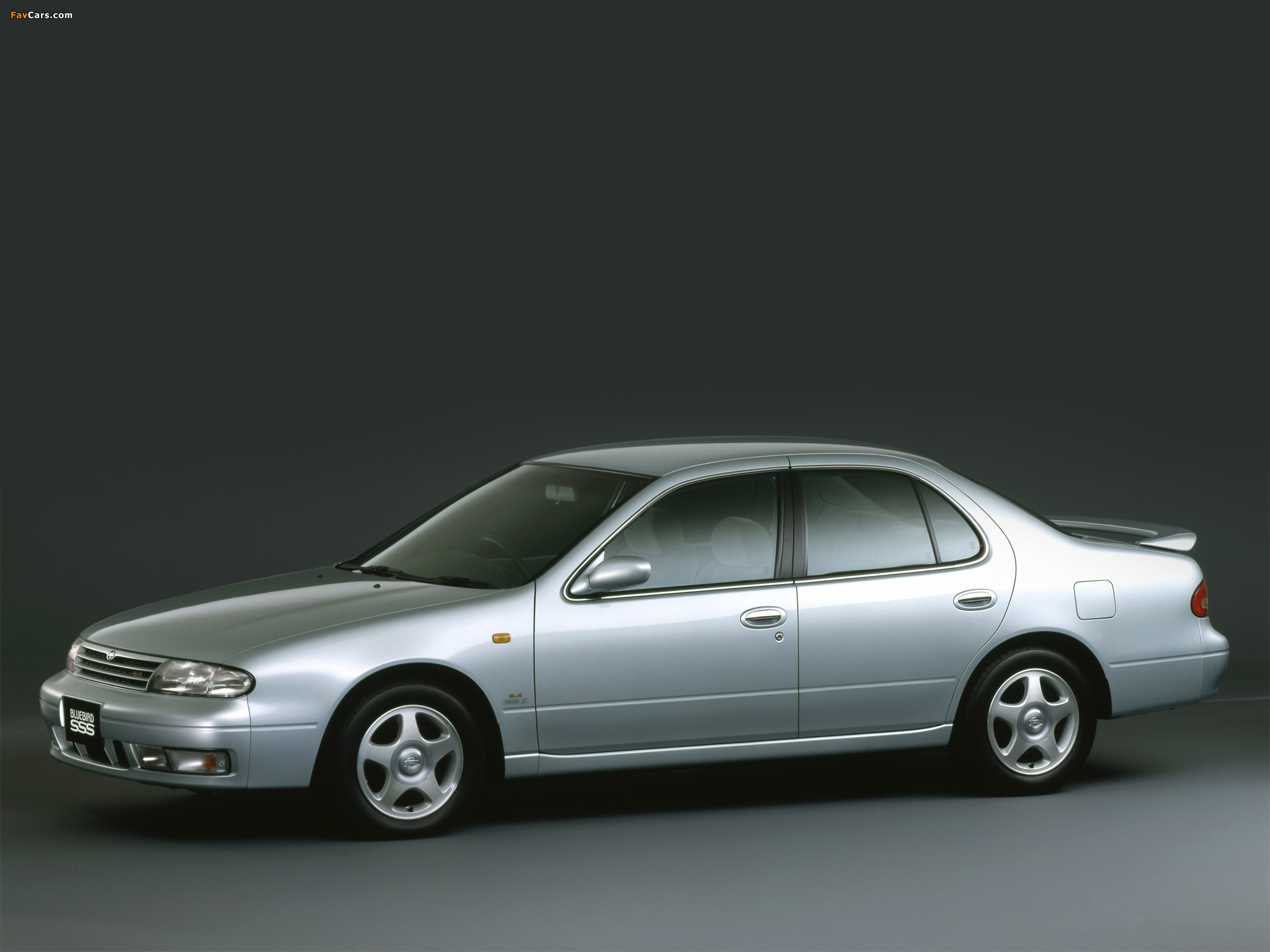Nissan Bluebird (U13) 1991–95 pictures (2048 x 1536)