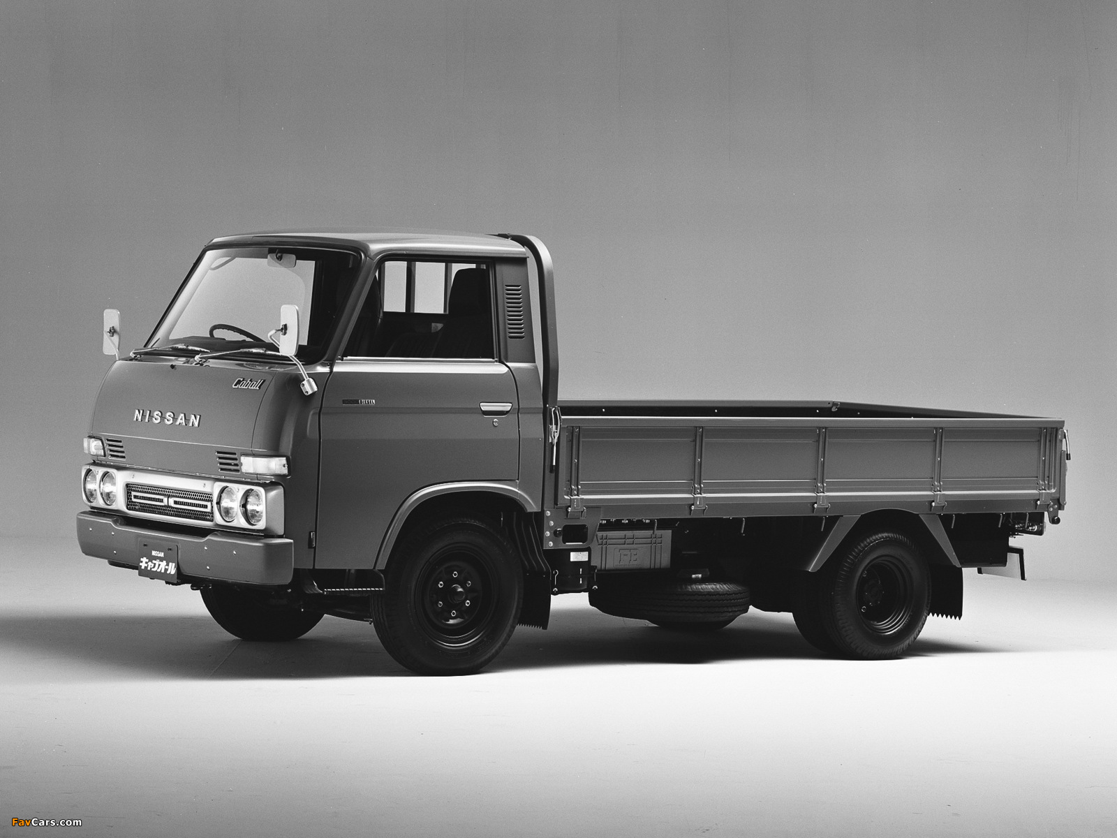 Nissan Caball Truck (C340) 1976–81 images (1600 x 1200)