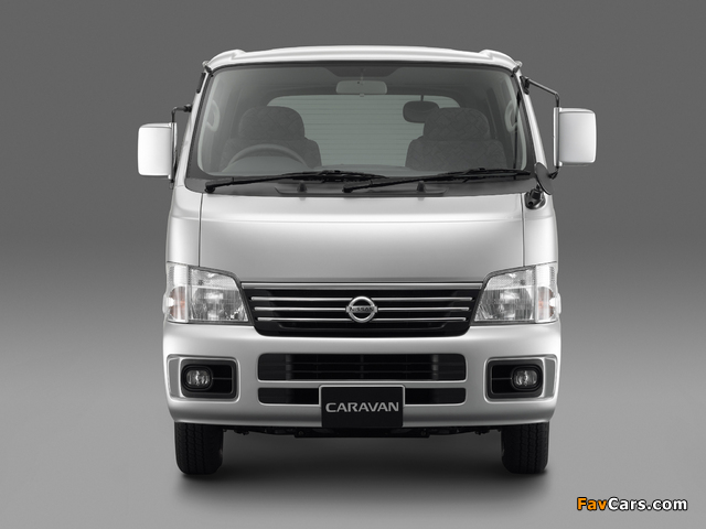 Nissan Caravan (E25) 2001–05 images (640 x 480)